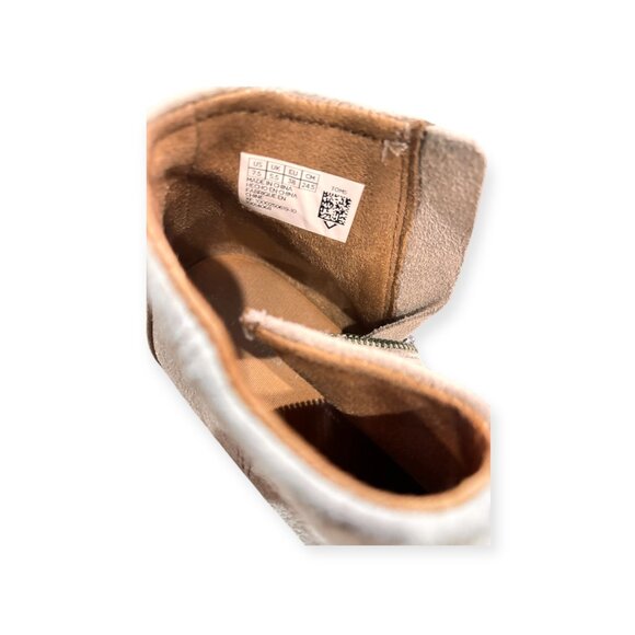 Toms Avery Wedge Sandal - Picture 3 of 4